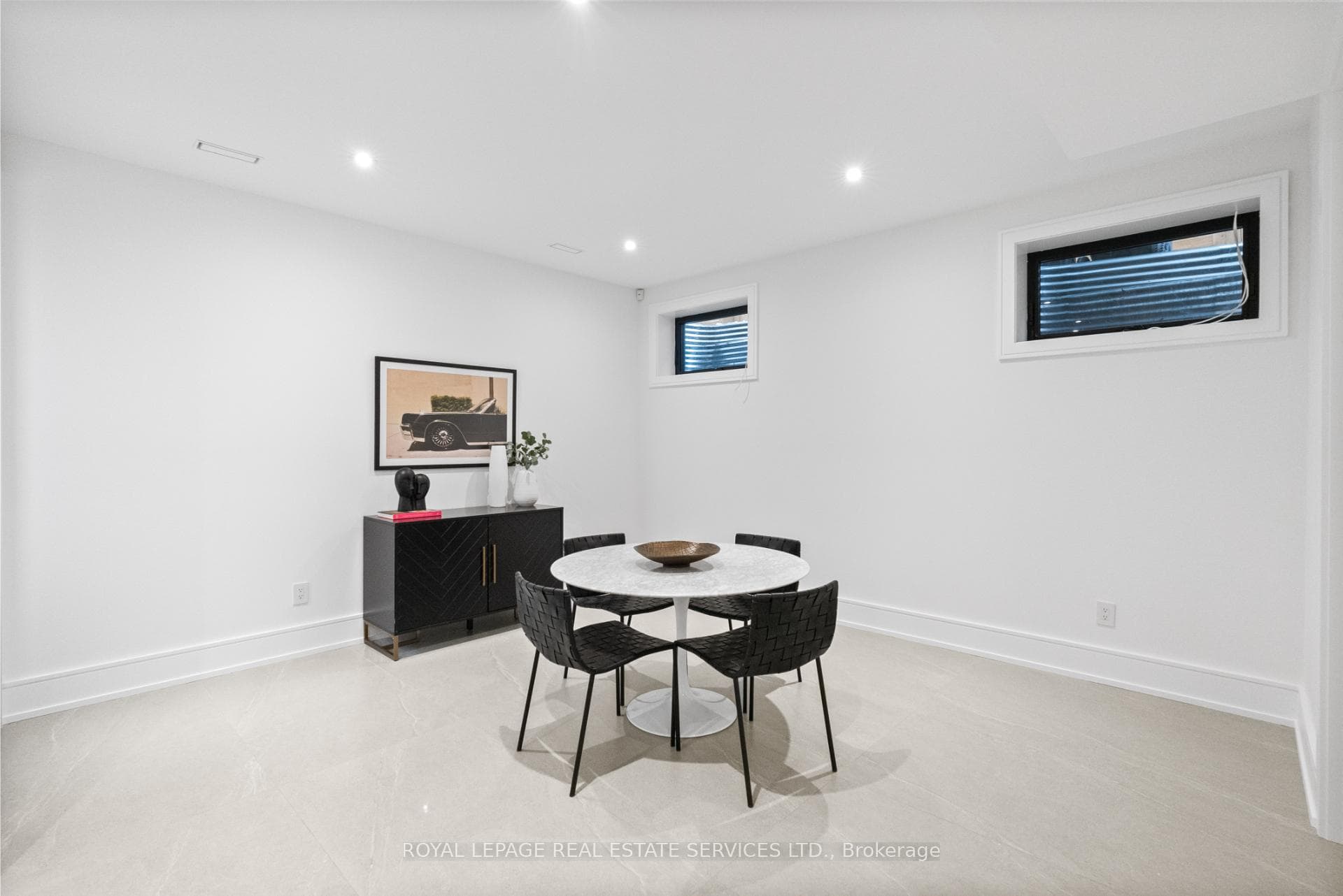 80 Edgecroft Road photo 40