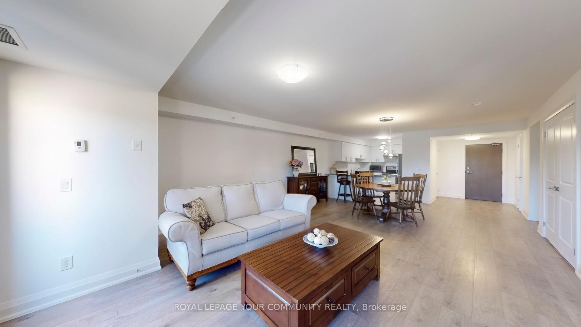 481 Rupert Avenue Unit 213 photo 4