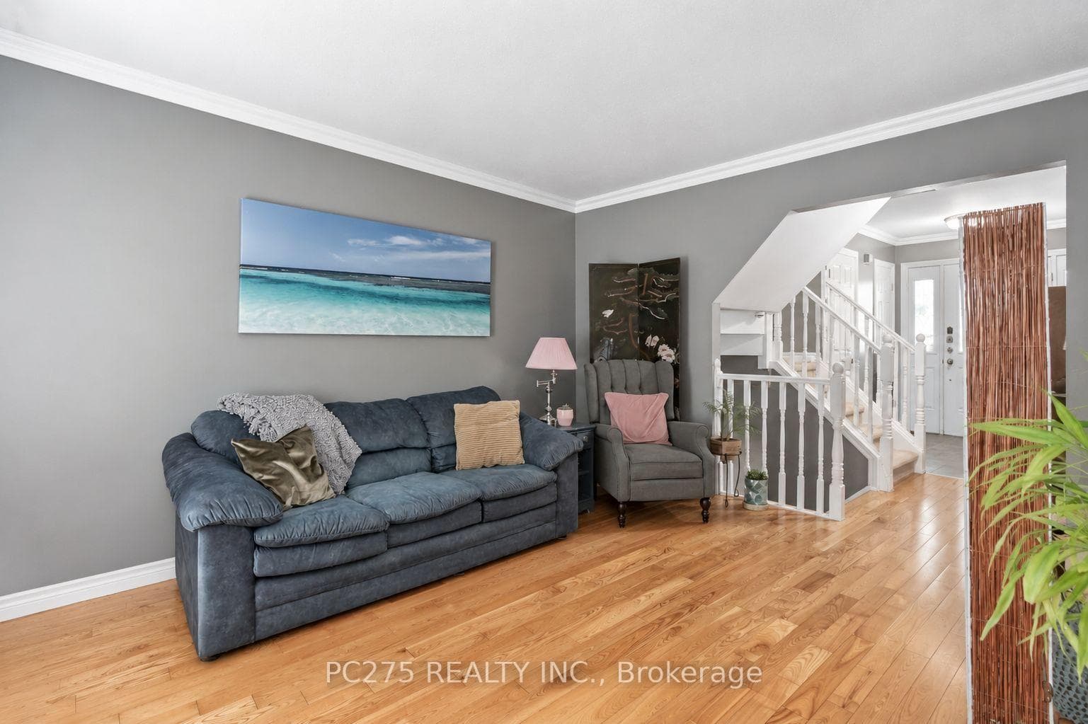 669 Osgoode Drive Unit 15 photo 9