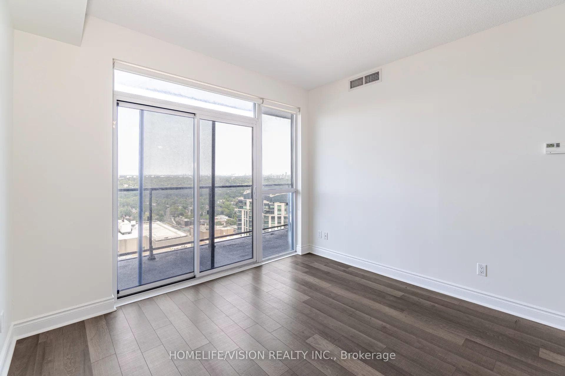 28 Ted Rogers Way Unit 3610 photo 15