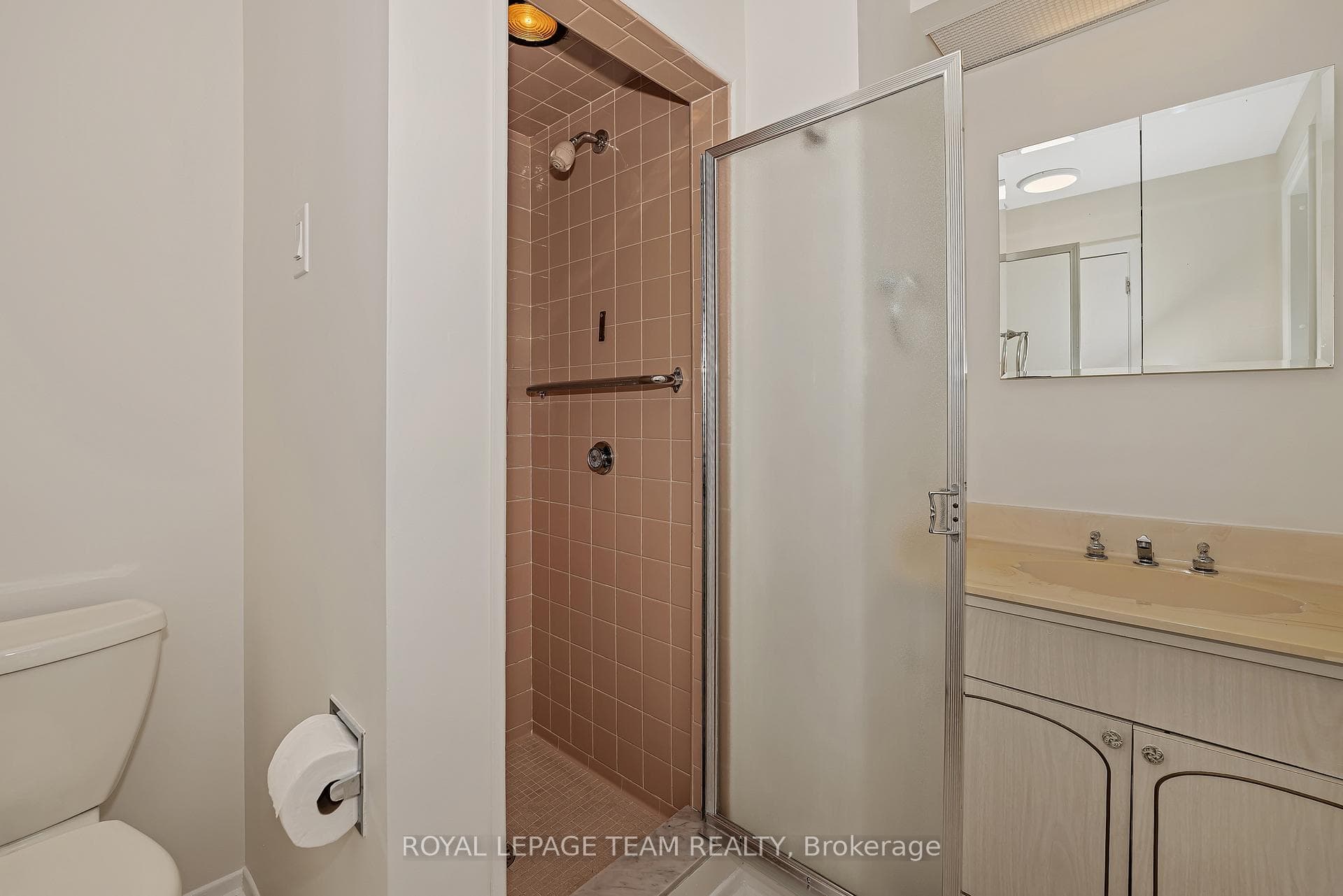 1825 Yale Avenue photo 27