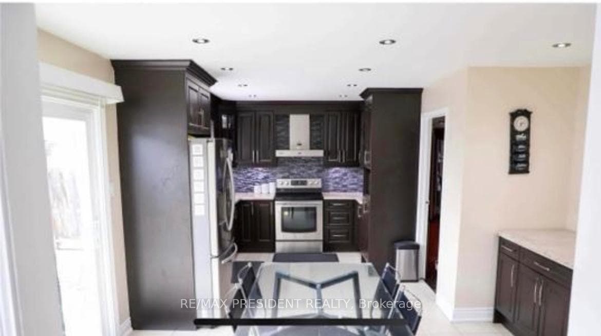 146 Havelock Drive photo 6
