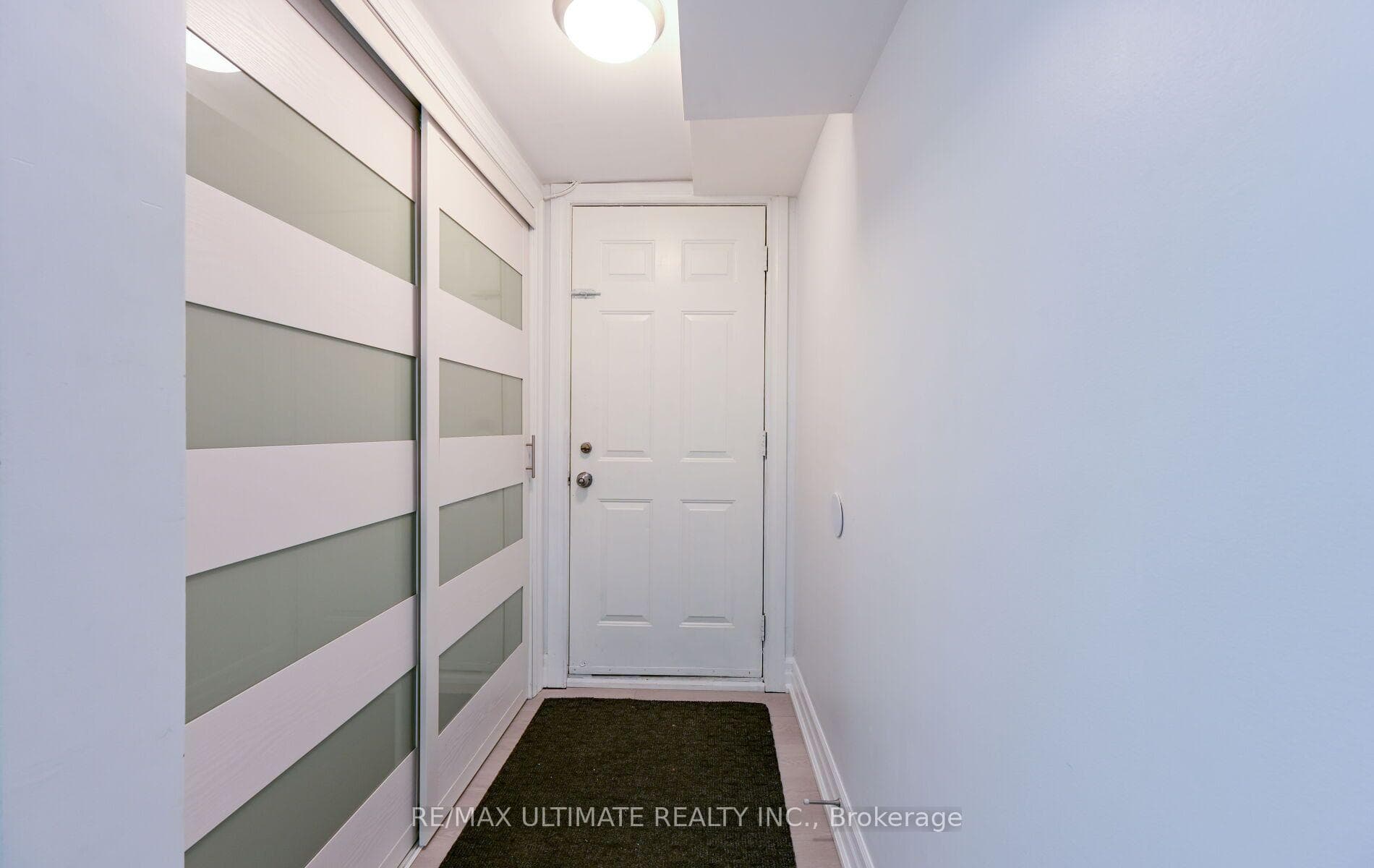 1255 Forestwood Drive photo 3