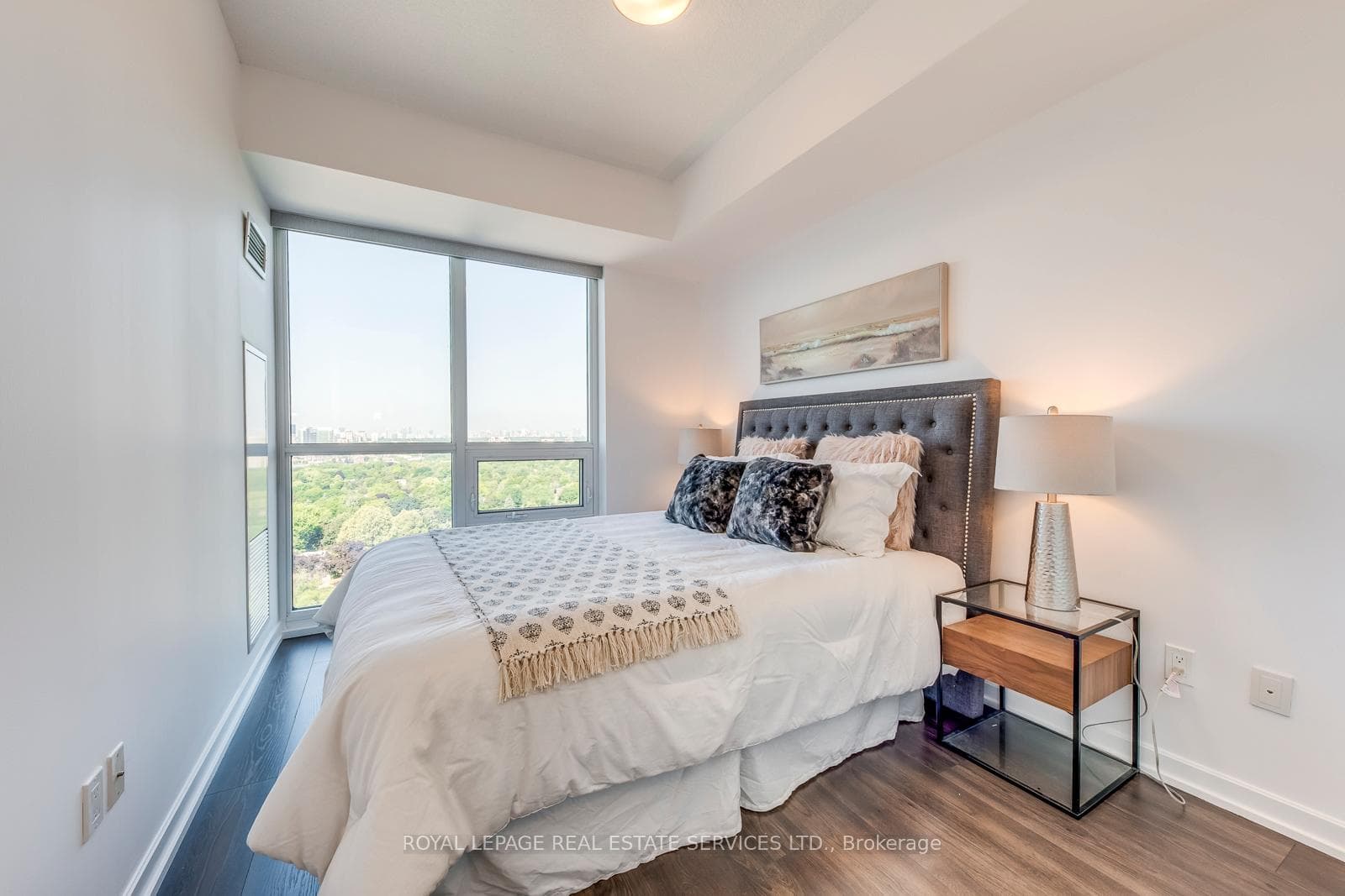 50 Forest Manor Road Unit 1102 photo 21