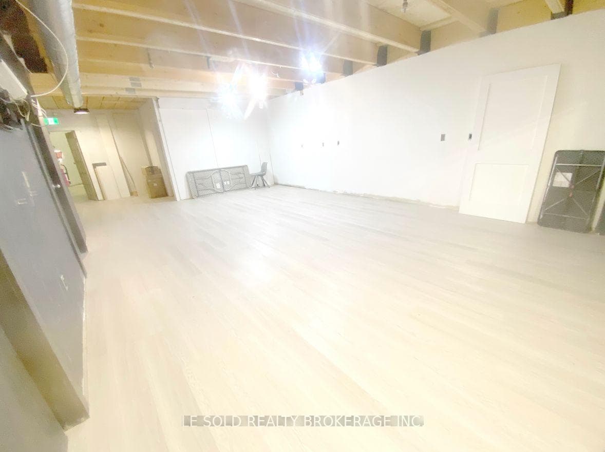 117 Ringwood Drive Unit Unit 4 - F photo 5