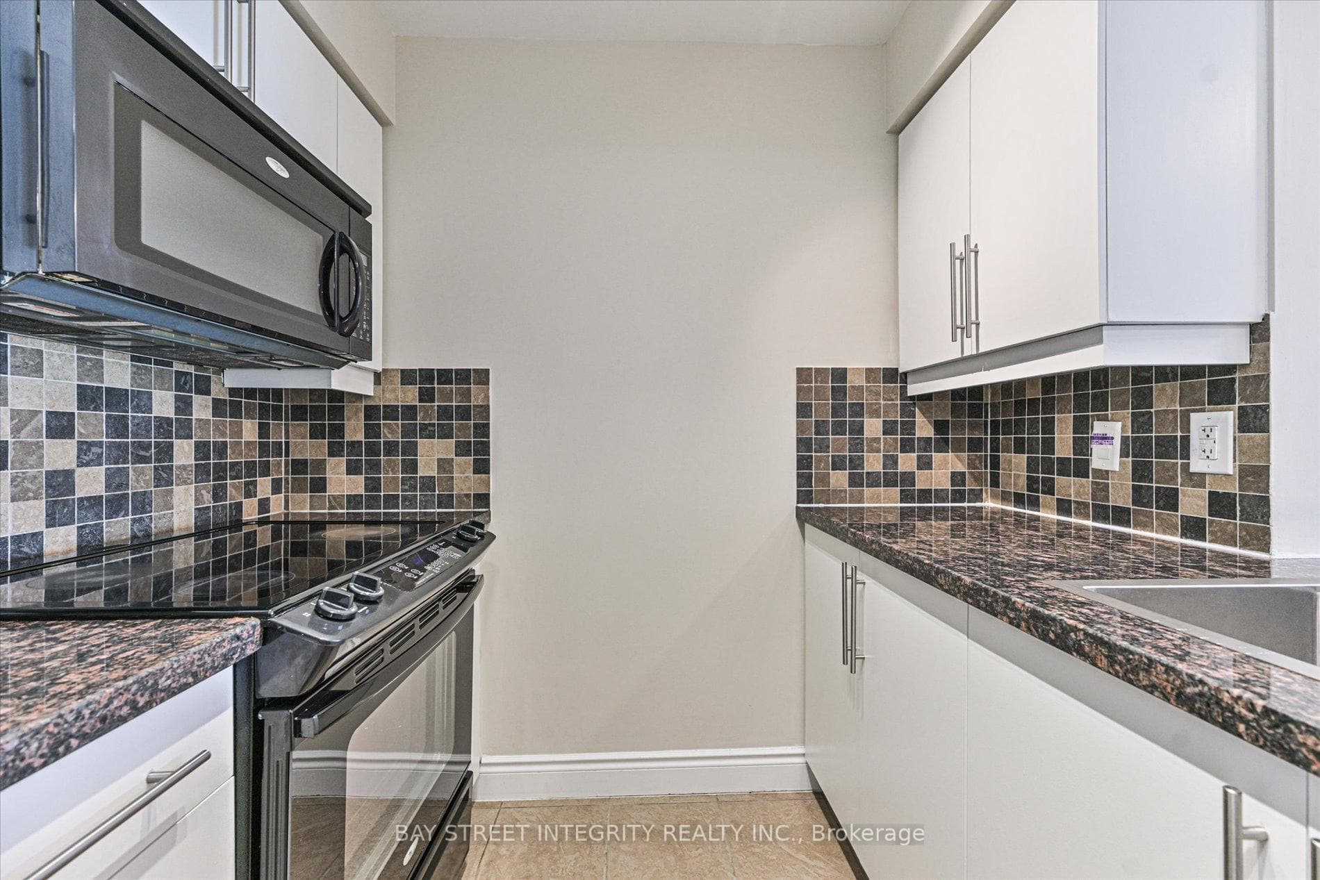 25 Greenview Avenue Unit 1321 photo 11