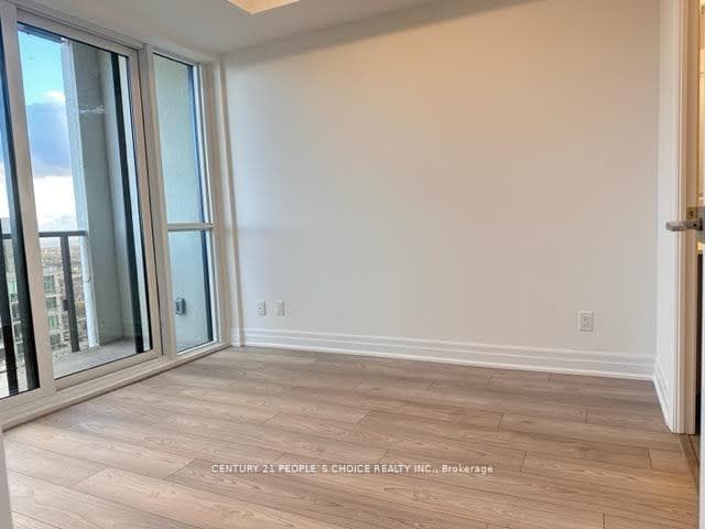 36 Elm Drive Unit 3407 photo 14