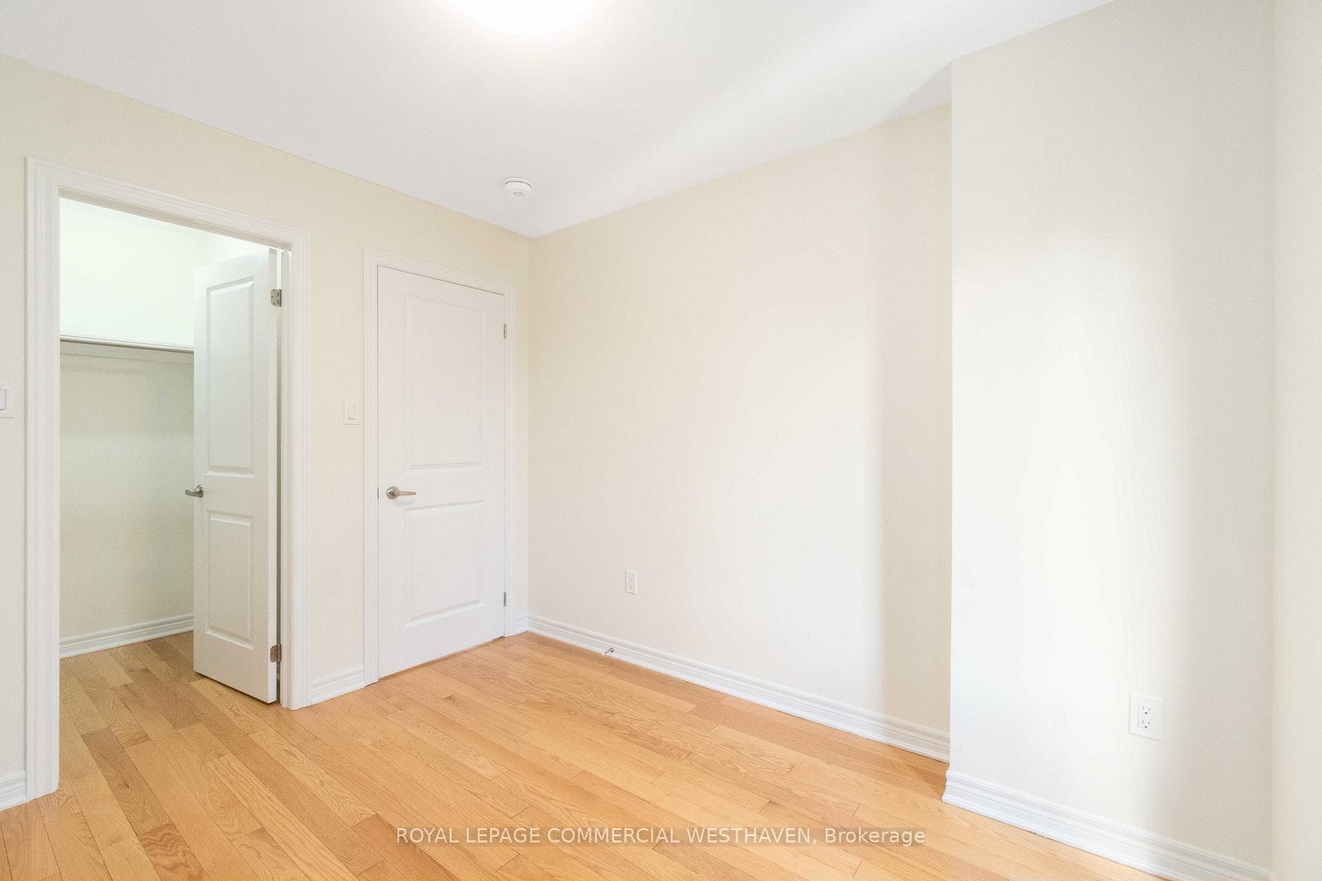 35 Rockman Crescent photo 31