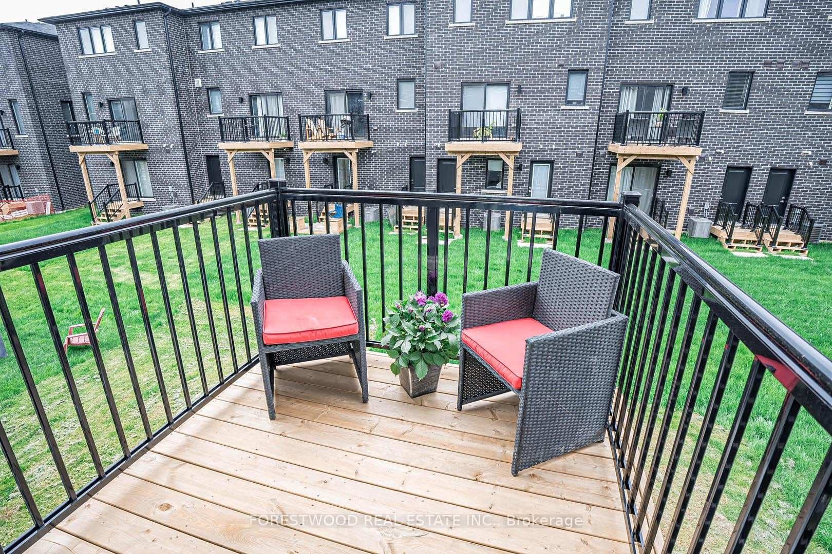 53 Humberstone Drive photo 18