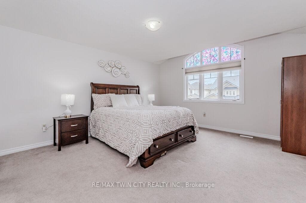 135 HARDING Street photo 20