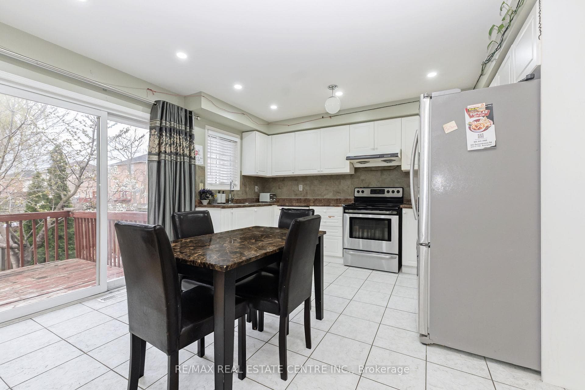 270 Edenbrook Hill Drive photo 18