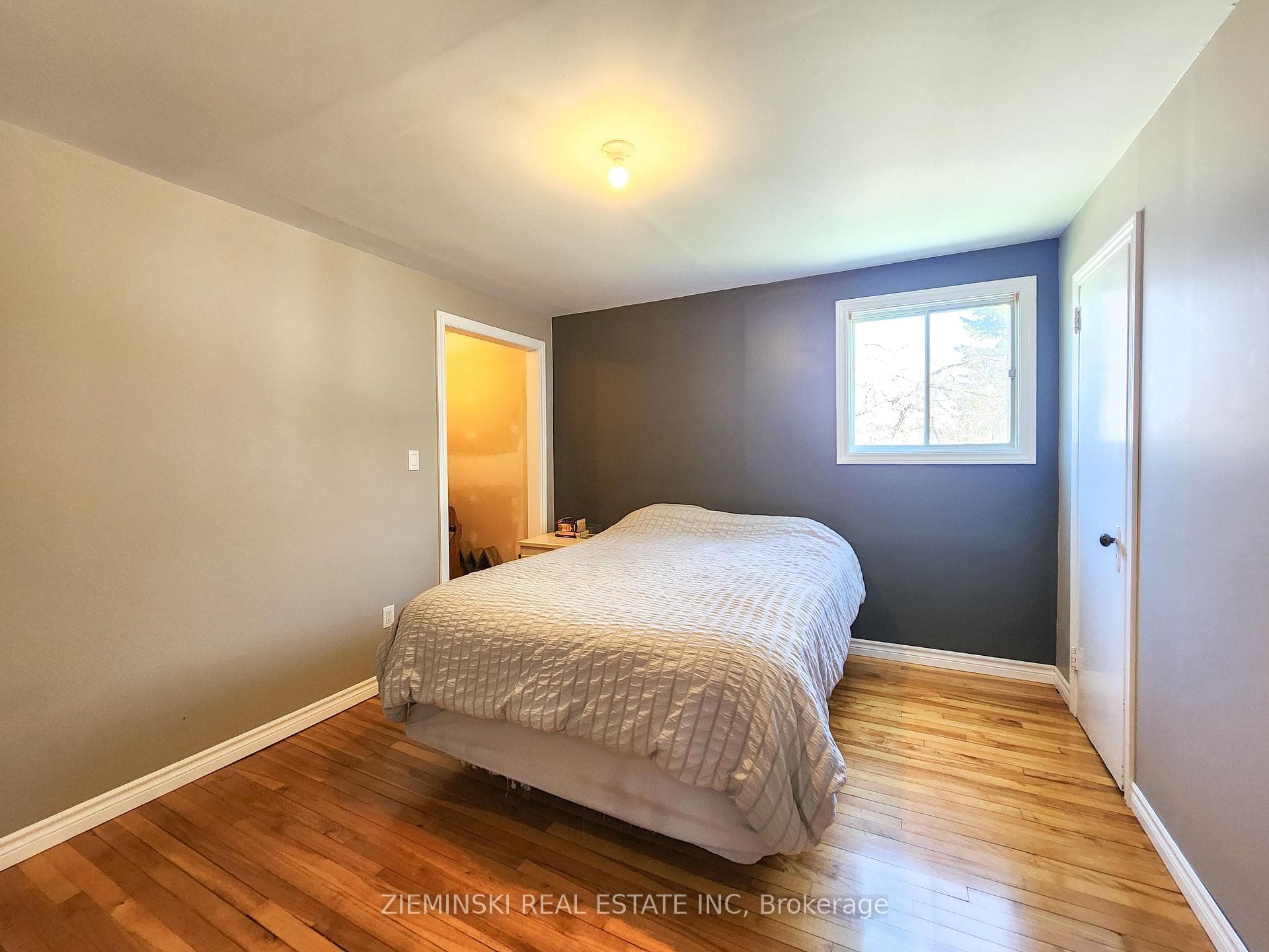 120 Devonshire Avenue photo 11