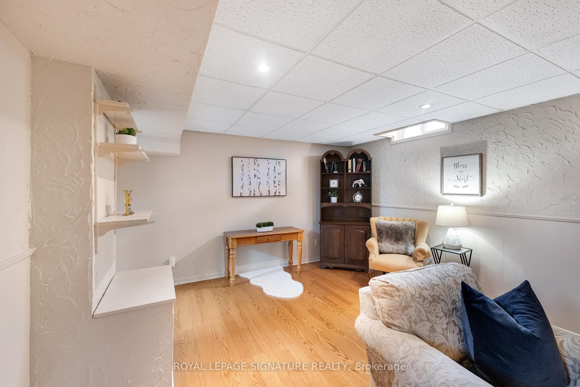 6326 Crickadorn Court photo 32