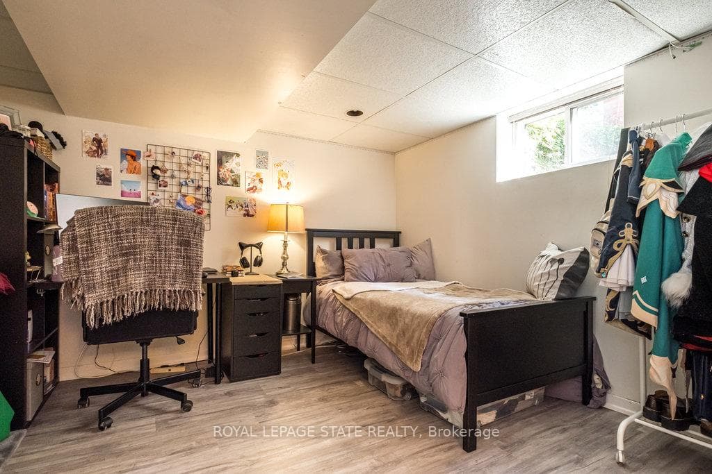 170 Parkview Drive photo 27