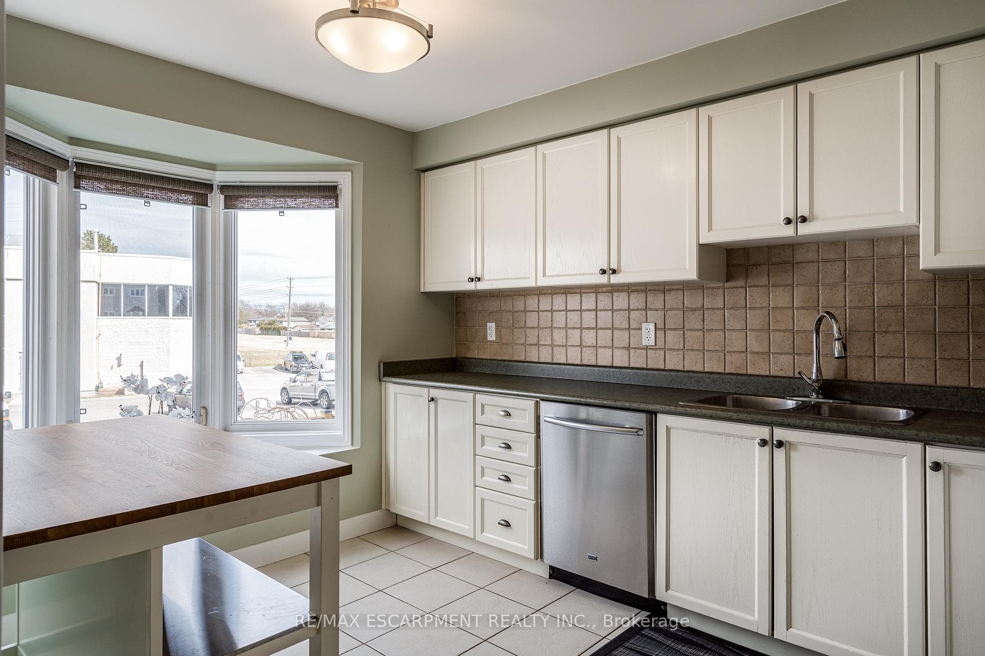 5110 Fairview Street Unit 3 photo 16