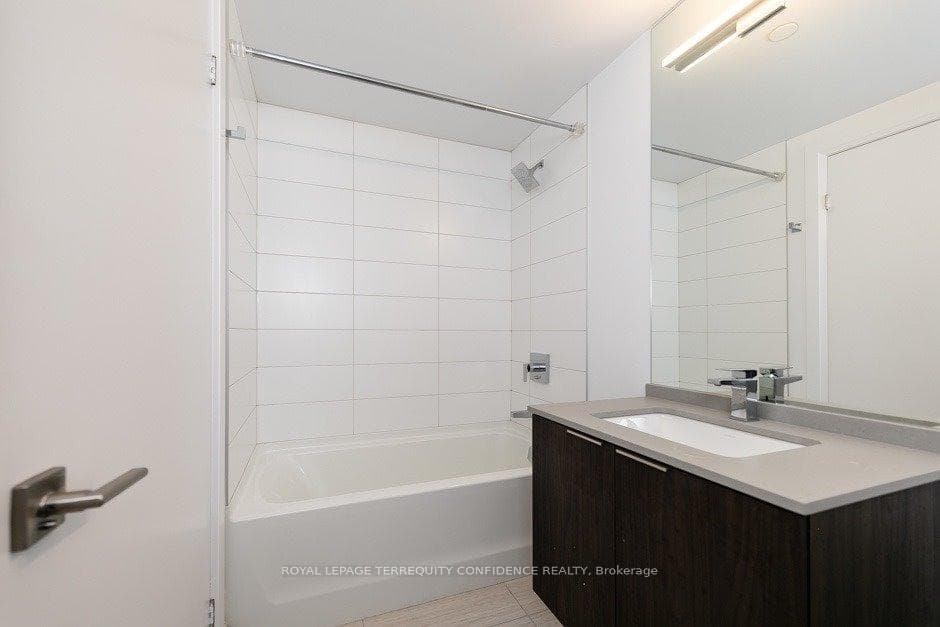 20 Brin Drive Unit 1105 photo 16