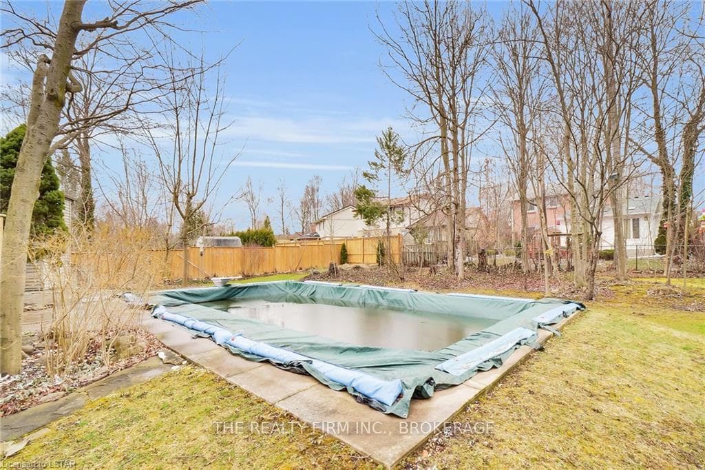 171 ESTELLA Court photo 35