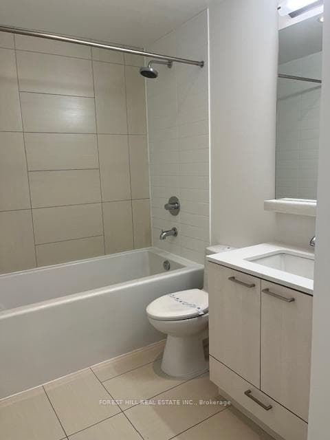 310 Tweedsmuir Avenue Unit 402 photo 19