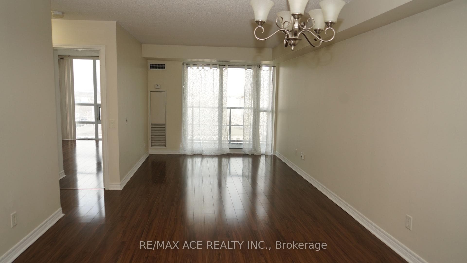 83 Borough Drive Unit 803 photo 9