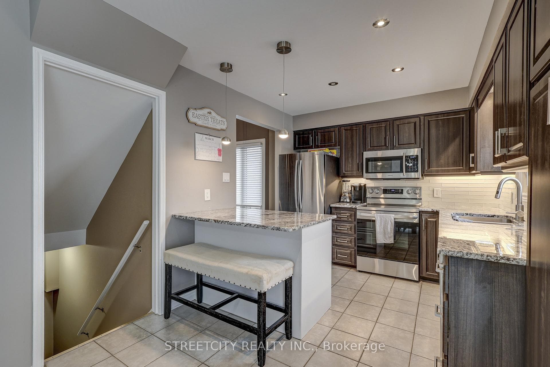 67 WESTWINDS Drive photo 11