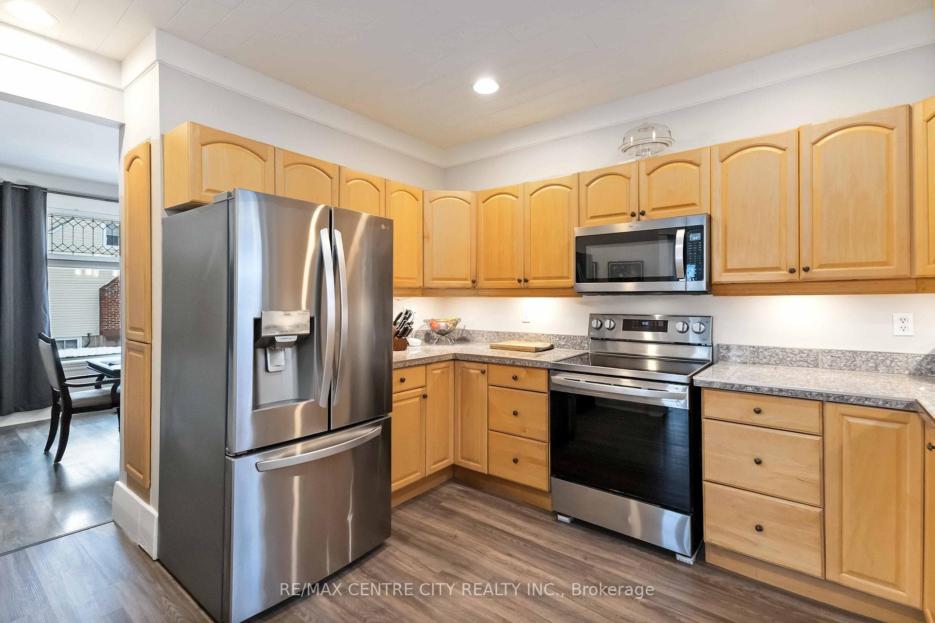 Main floor spacious kitchen