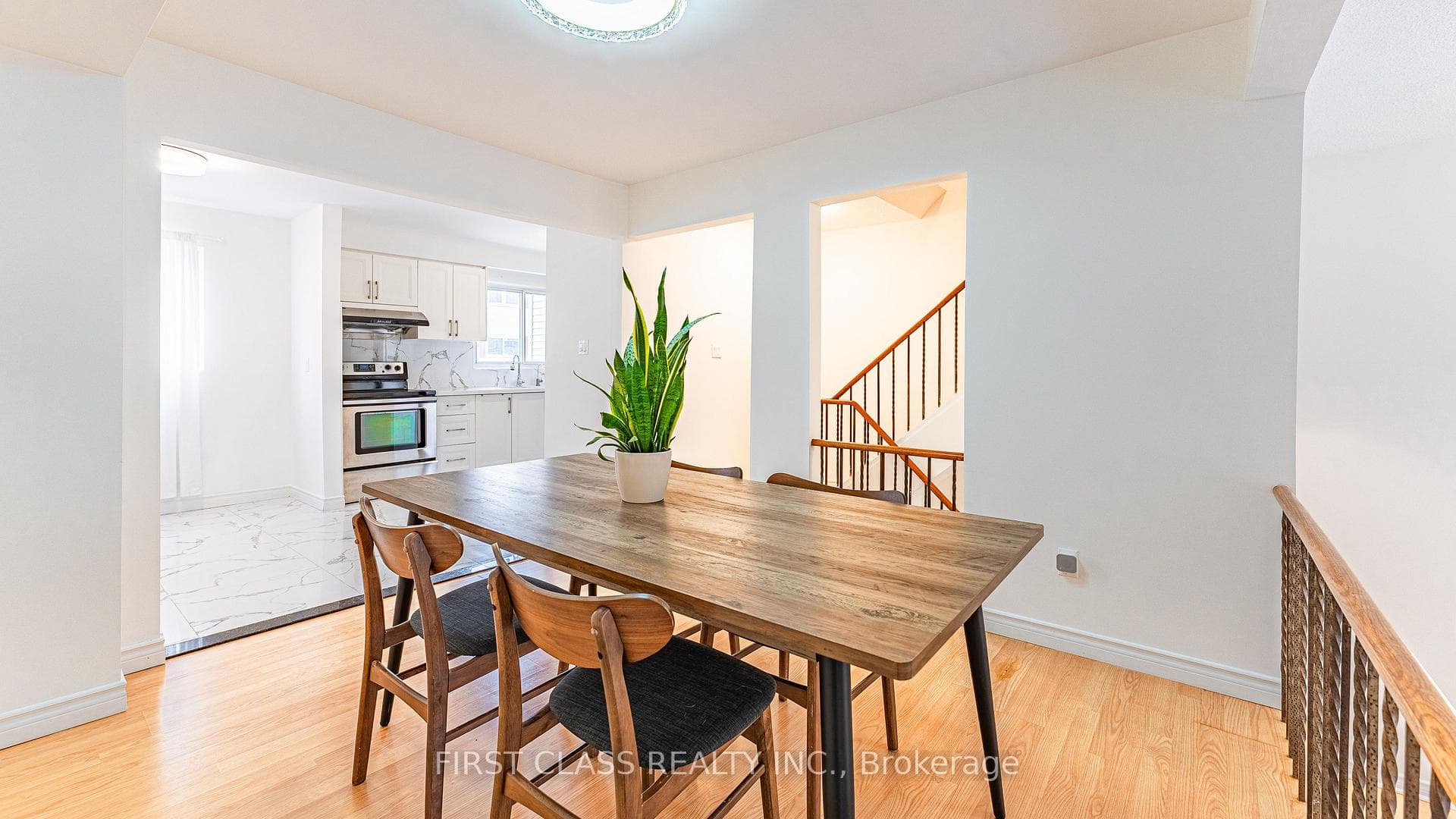102 Jenny Wrenway Way photo 13