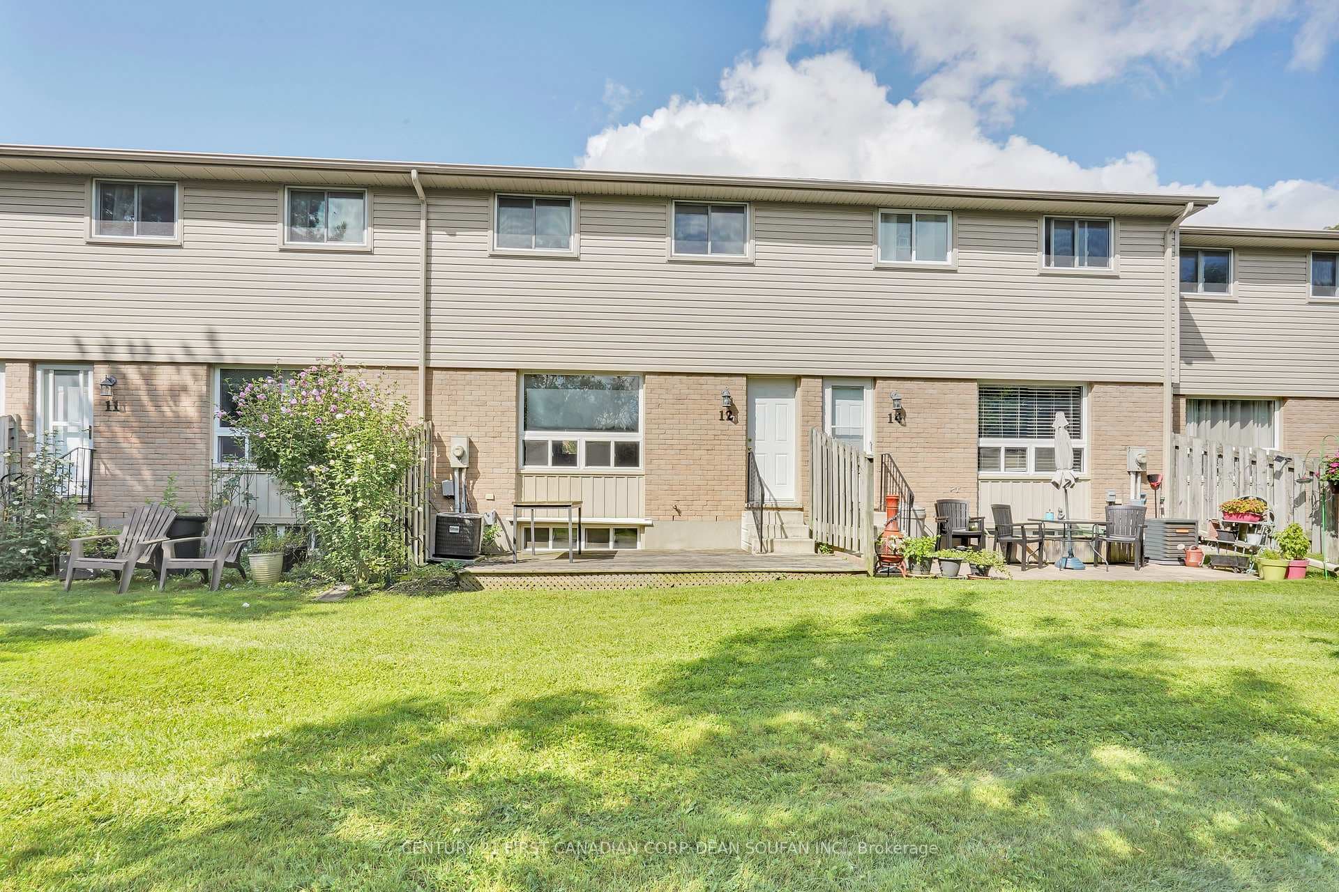 626 Wharncliffe Road Unit 12 photo 32