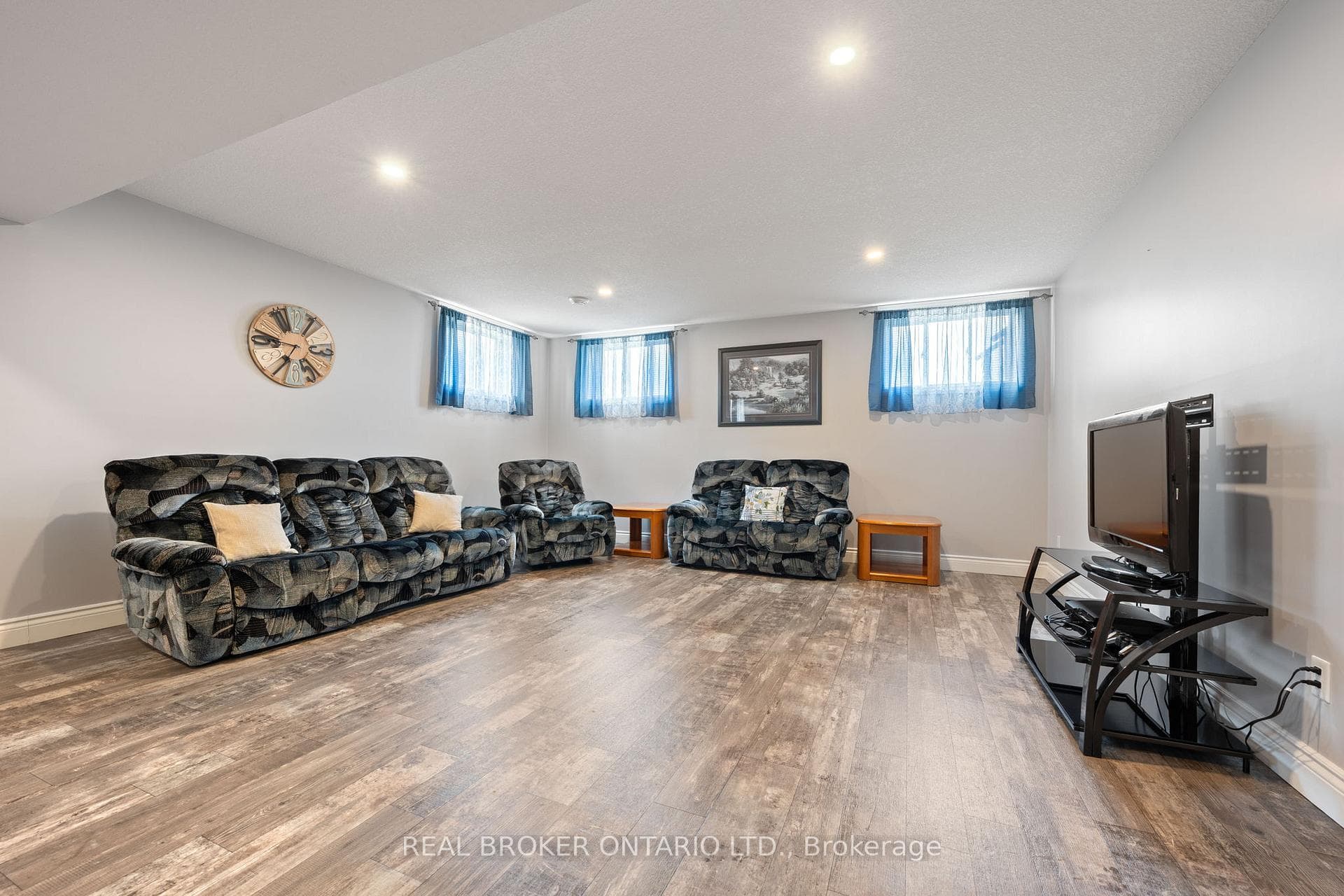 11721 Plank Road photo 22