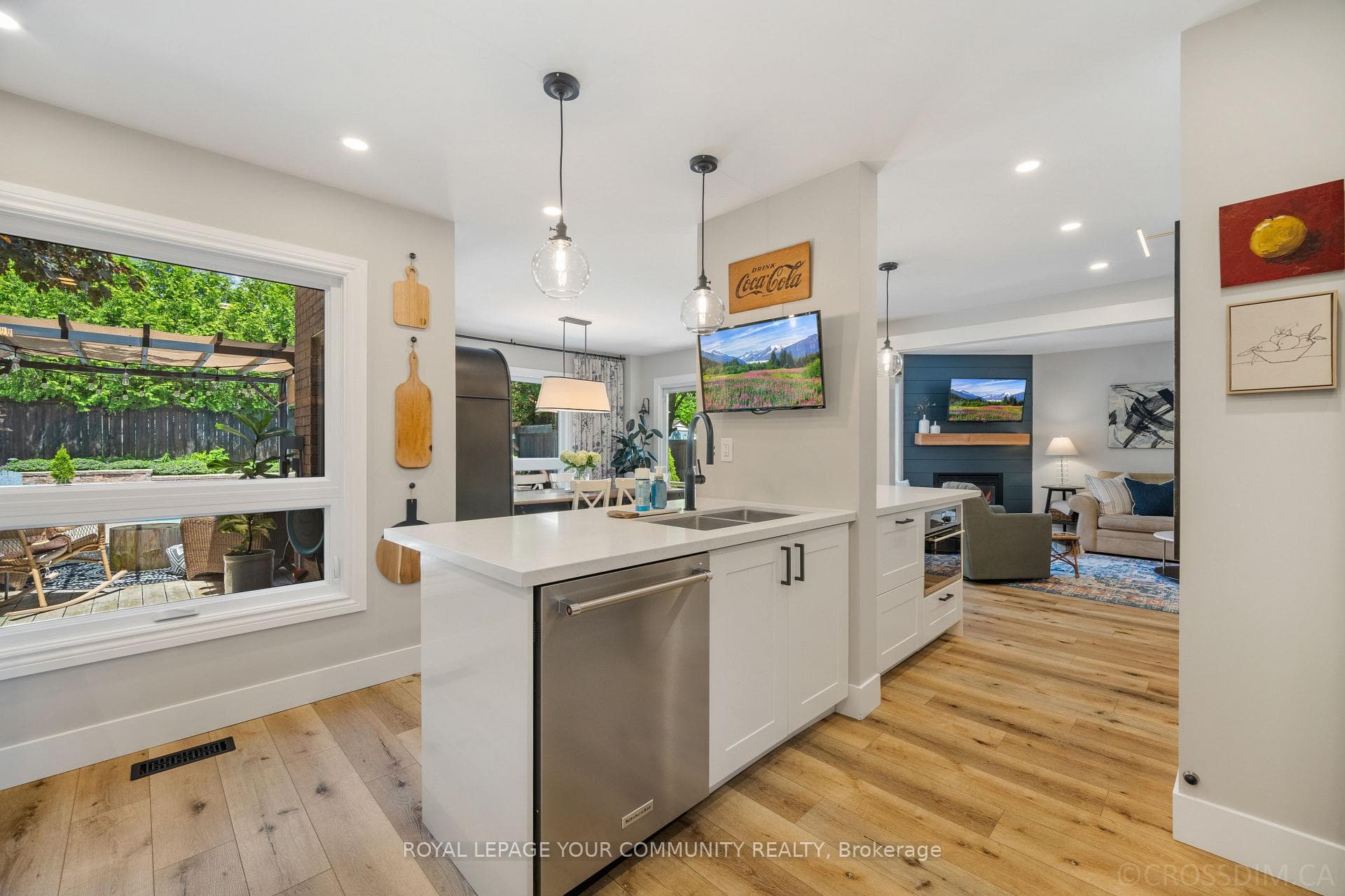 56 Moffat Crescent photo 20