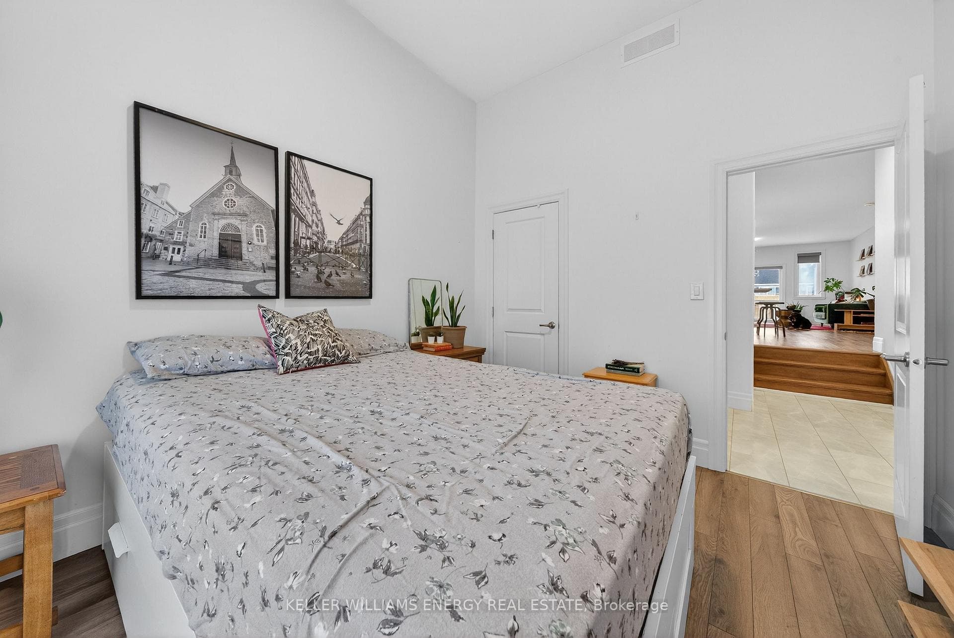 50 Markland Avenue photo 23