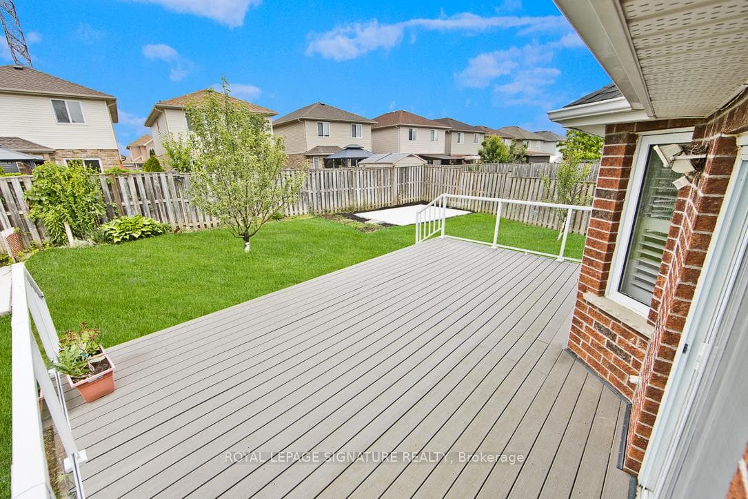 924 Windflower Place photo 45