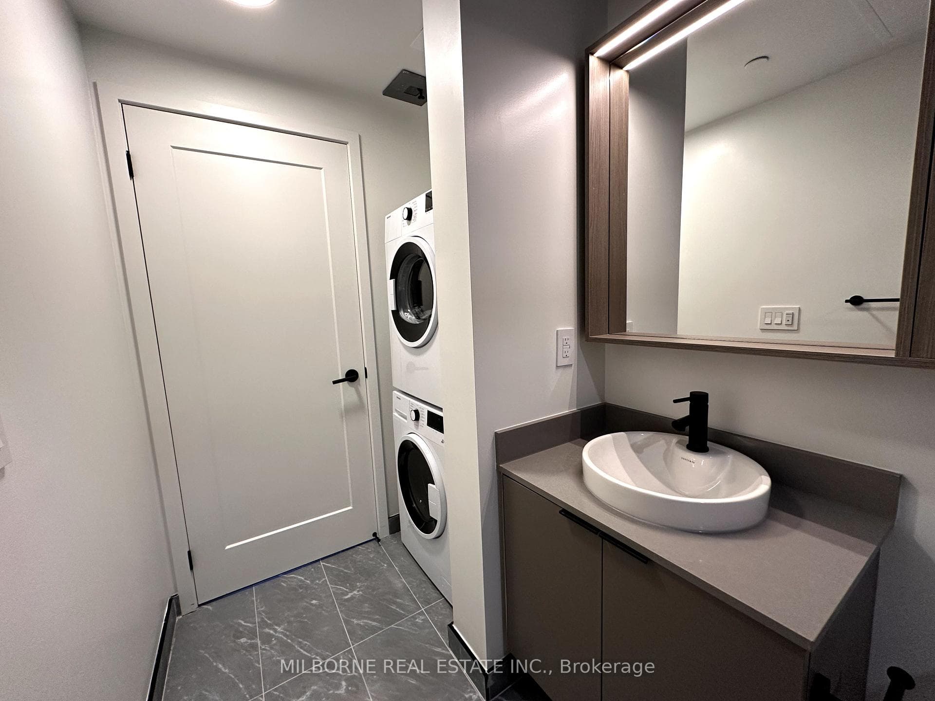 73 Broadway Avenue Unit 503 photo 8