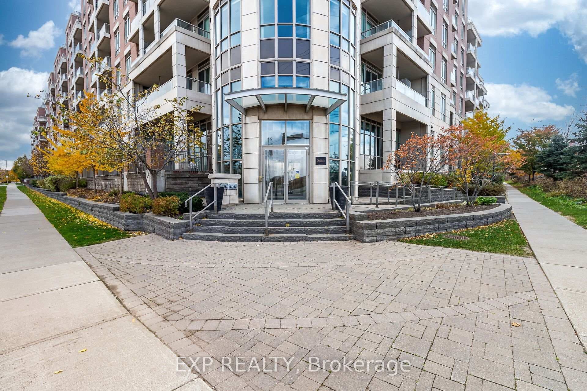 2480 Prince Michael Drive Unit 724 photo 4