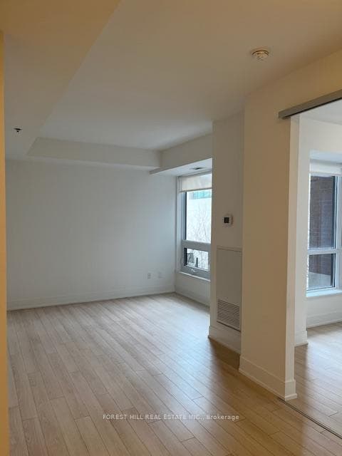 310 Tweedsmuir Avenue Unit 204 photo 12