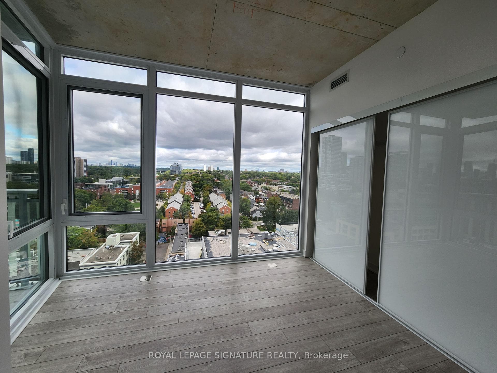 45 Baseball Place Unit 1205 photo 2
