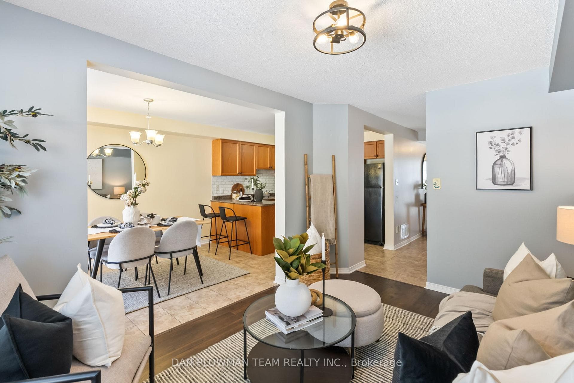 1087 Ormond Drive Unit 37 photo 11