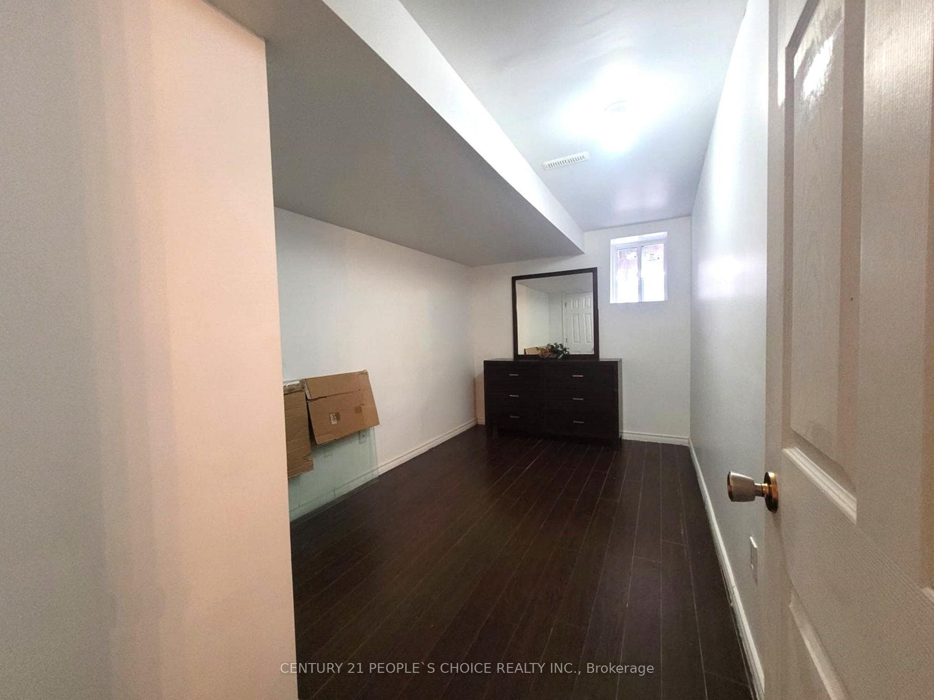 40 Palm Tree Road Unit (Basmt) photo 14