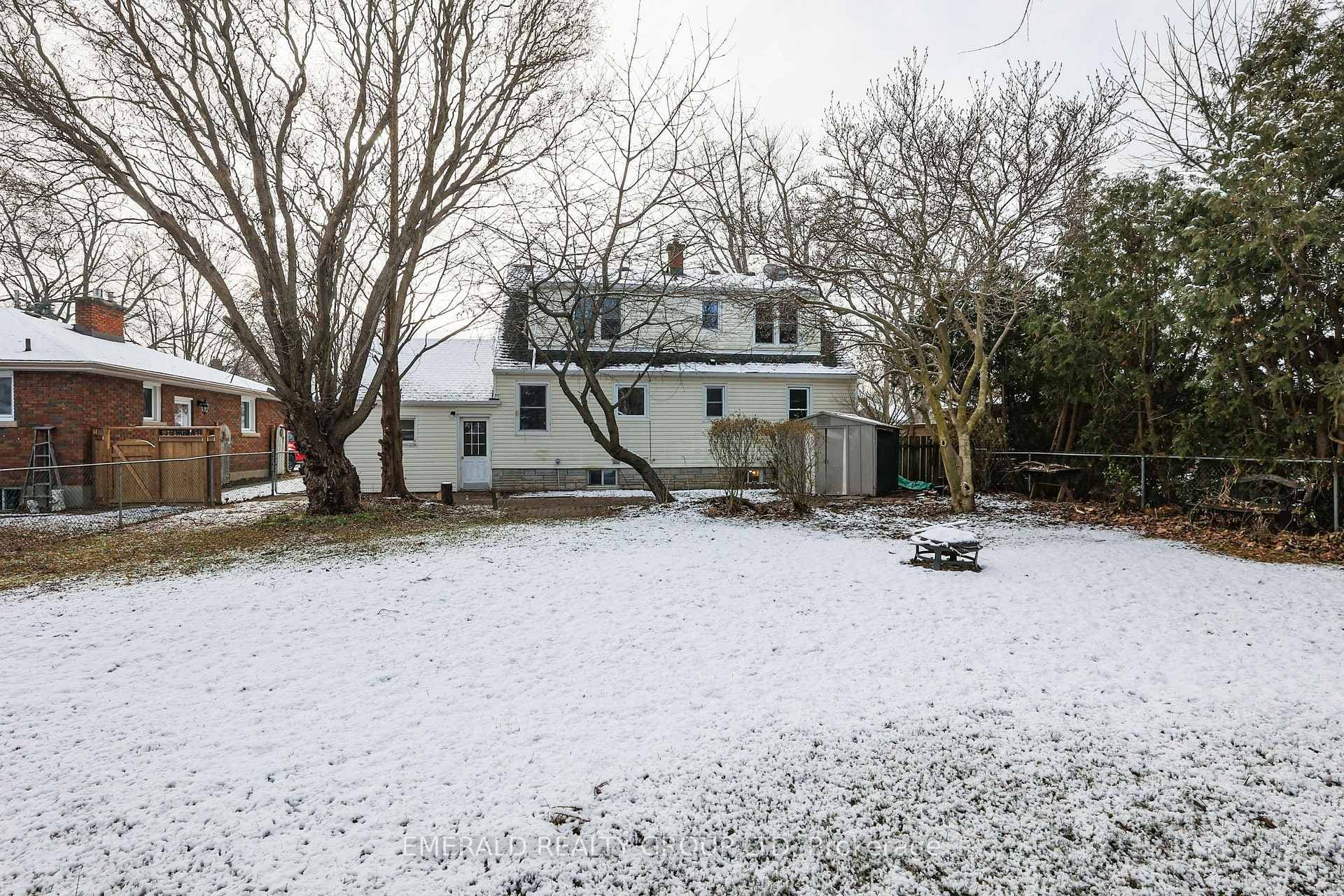 28 Rosewood Avenue photo 38
