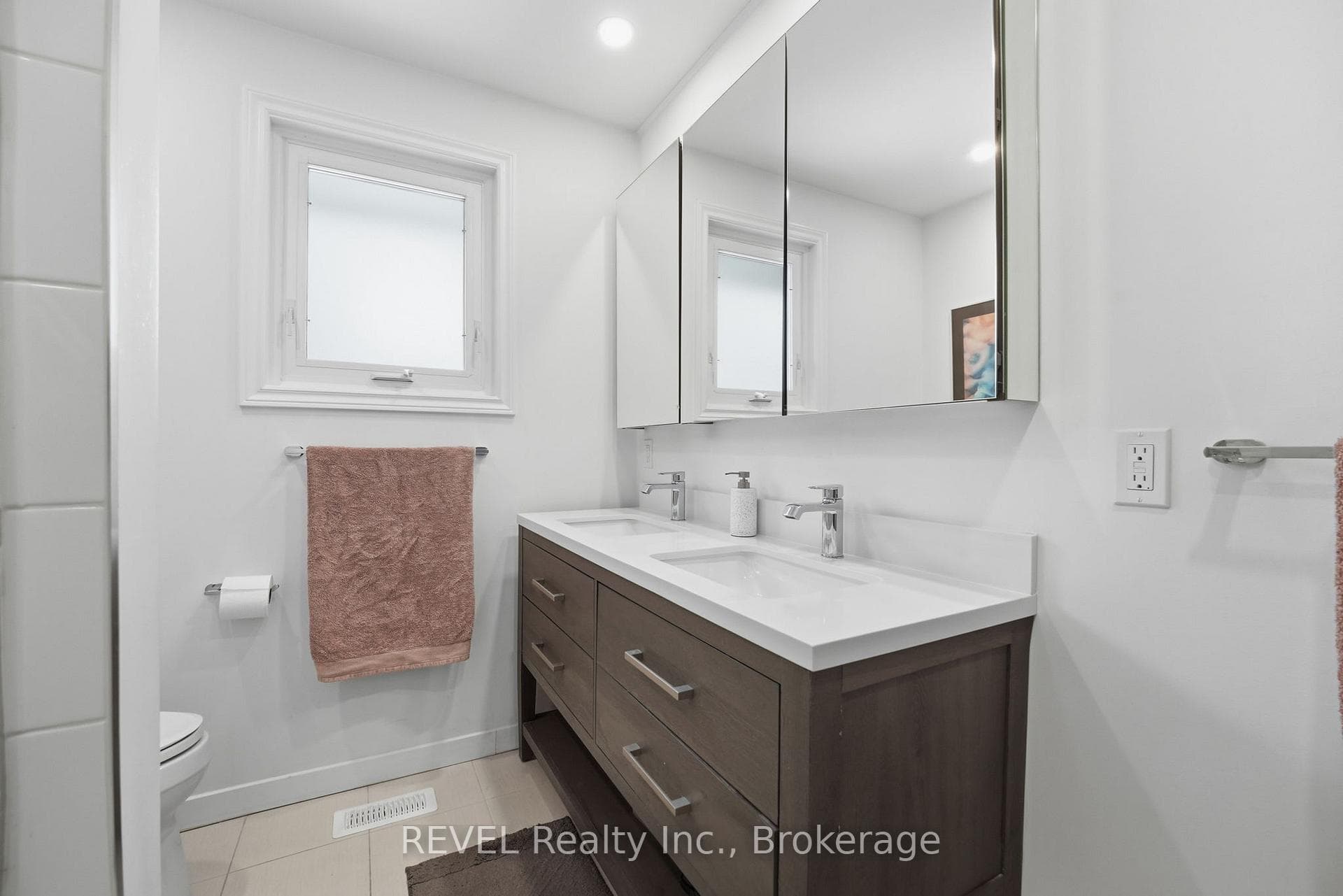 13 Crestcombe Road photo 26