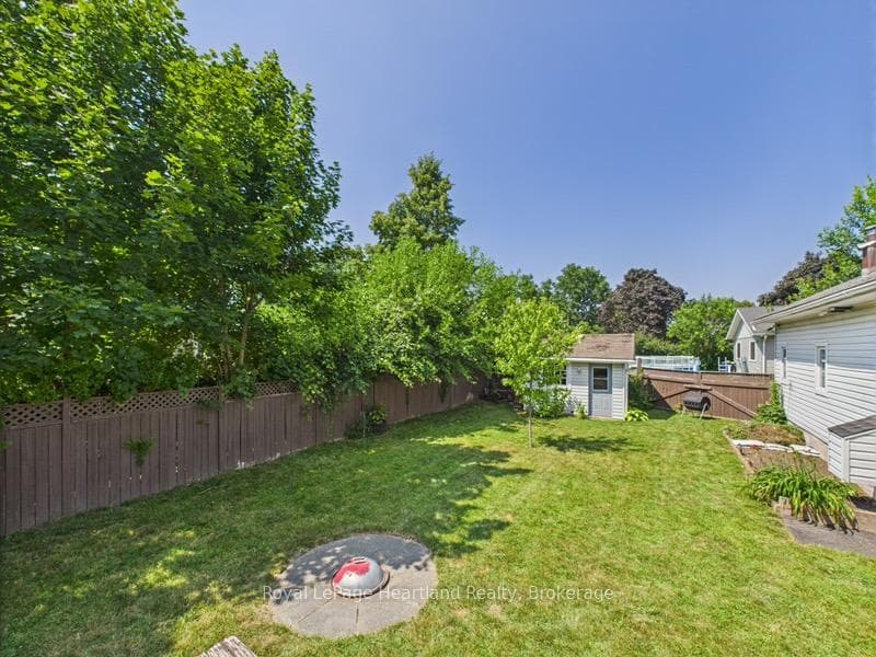 152 Bayfield Road photo 2