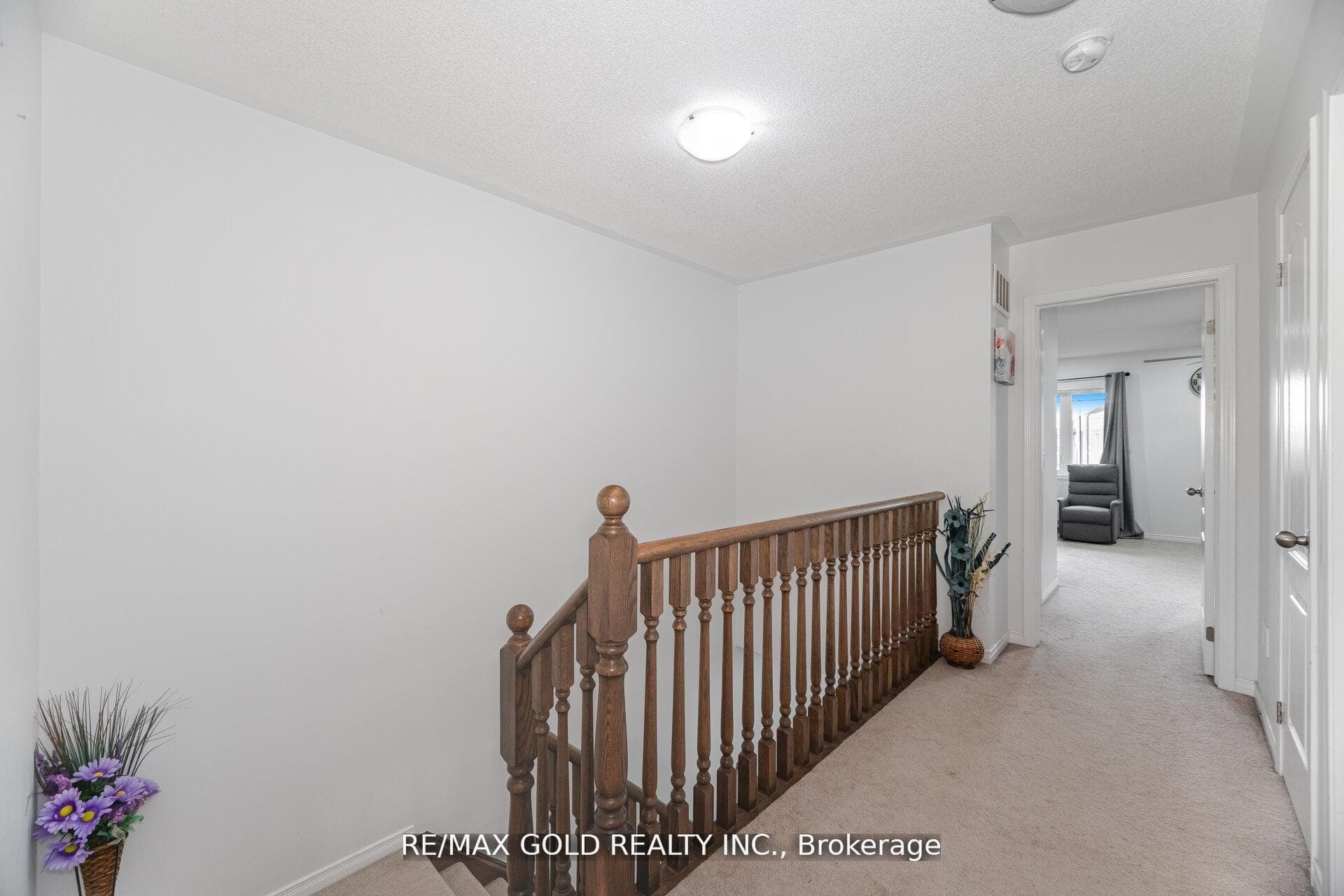62 Valley Lane photo 18