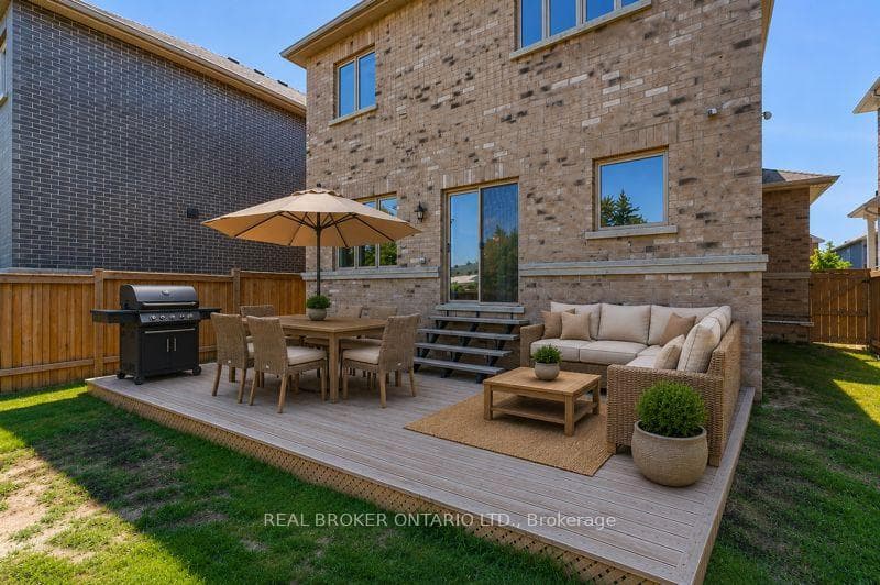 125 Werry Avenue photo 34