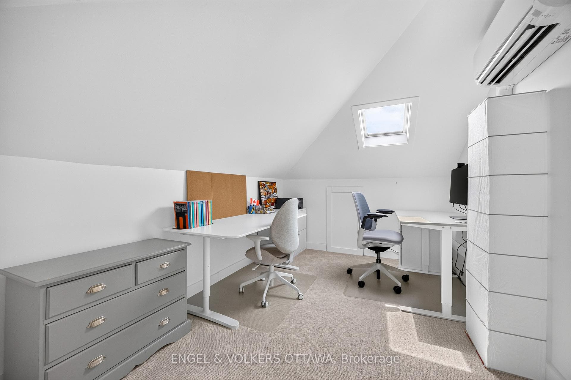174 Hickory Street photo 37