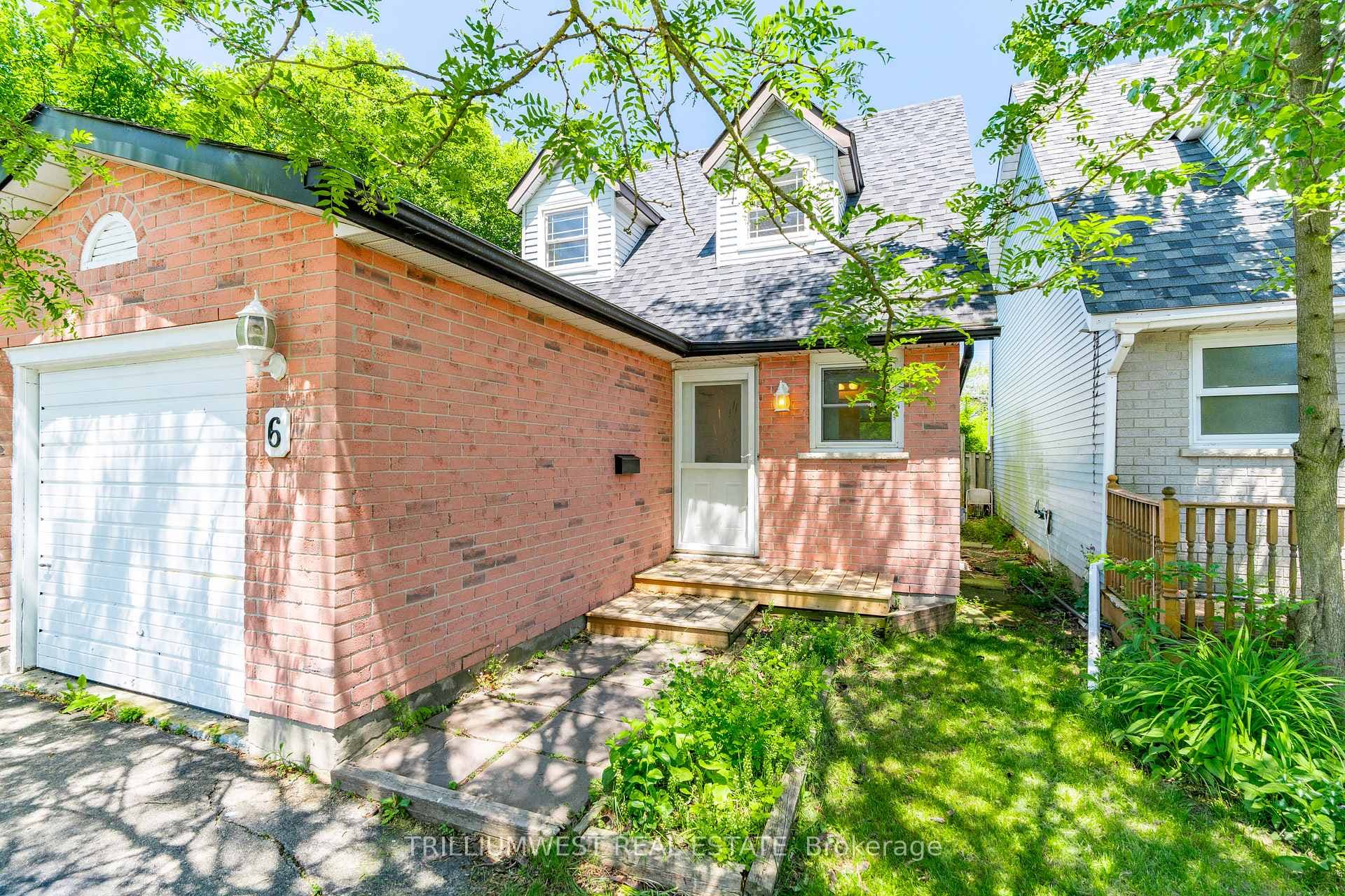 6 Walman Drive photo 4