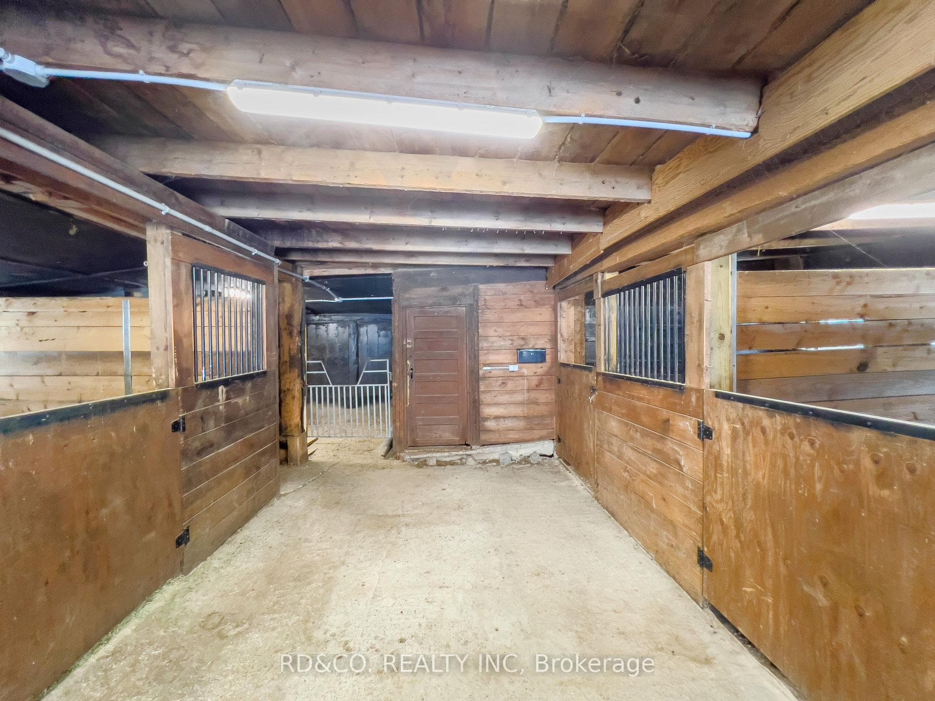 9752 Enfield Road Unit Arena photo 22