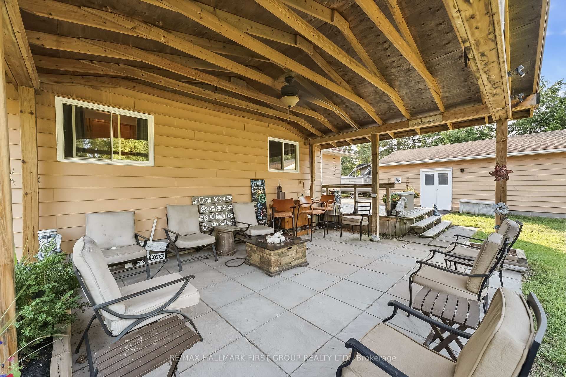 118 Alpine Lakes Road photo 37