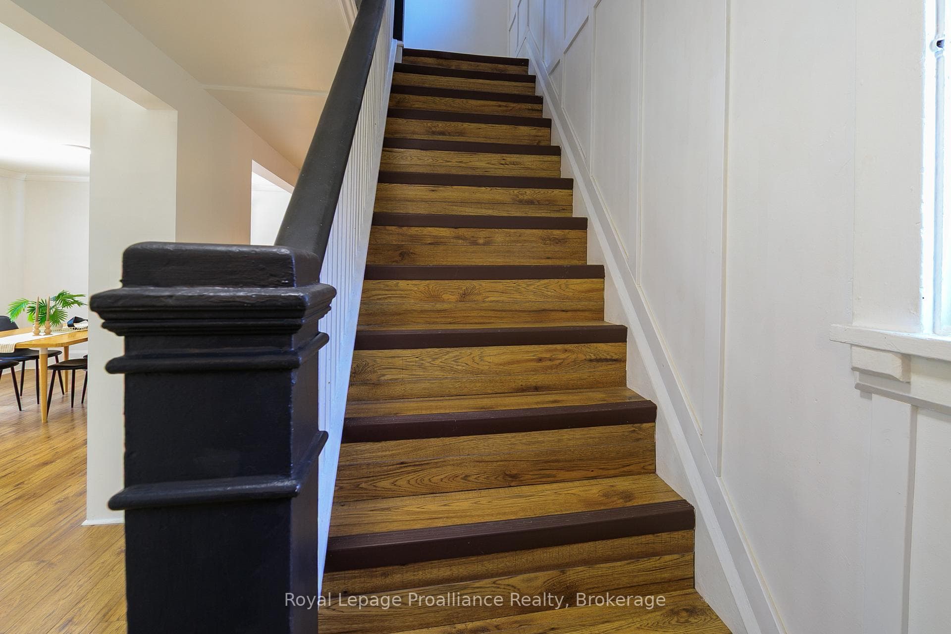 83 Moira Street photo 12