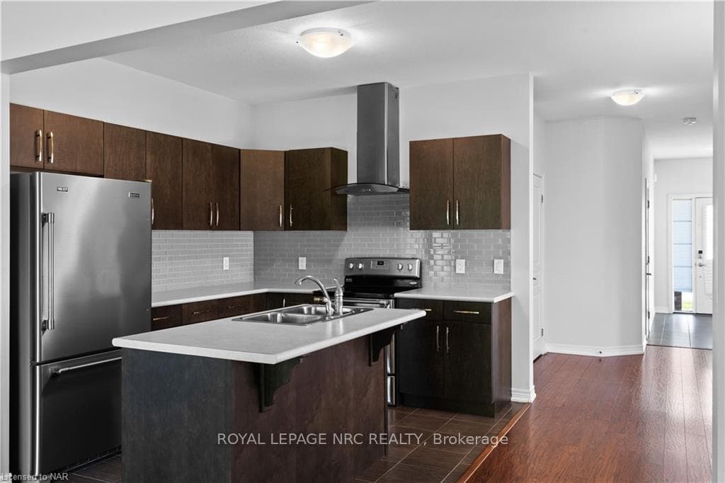 21 ELDERBERRY Road photo 9
