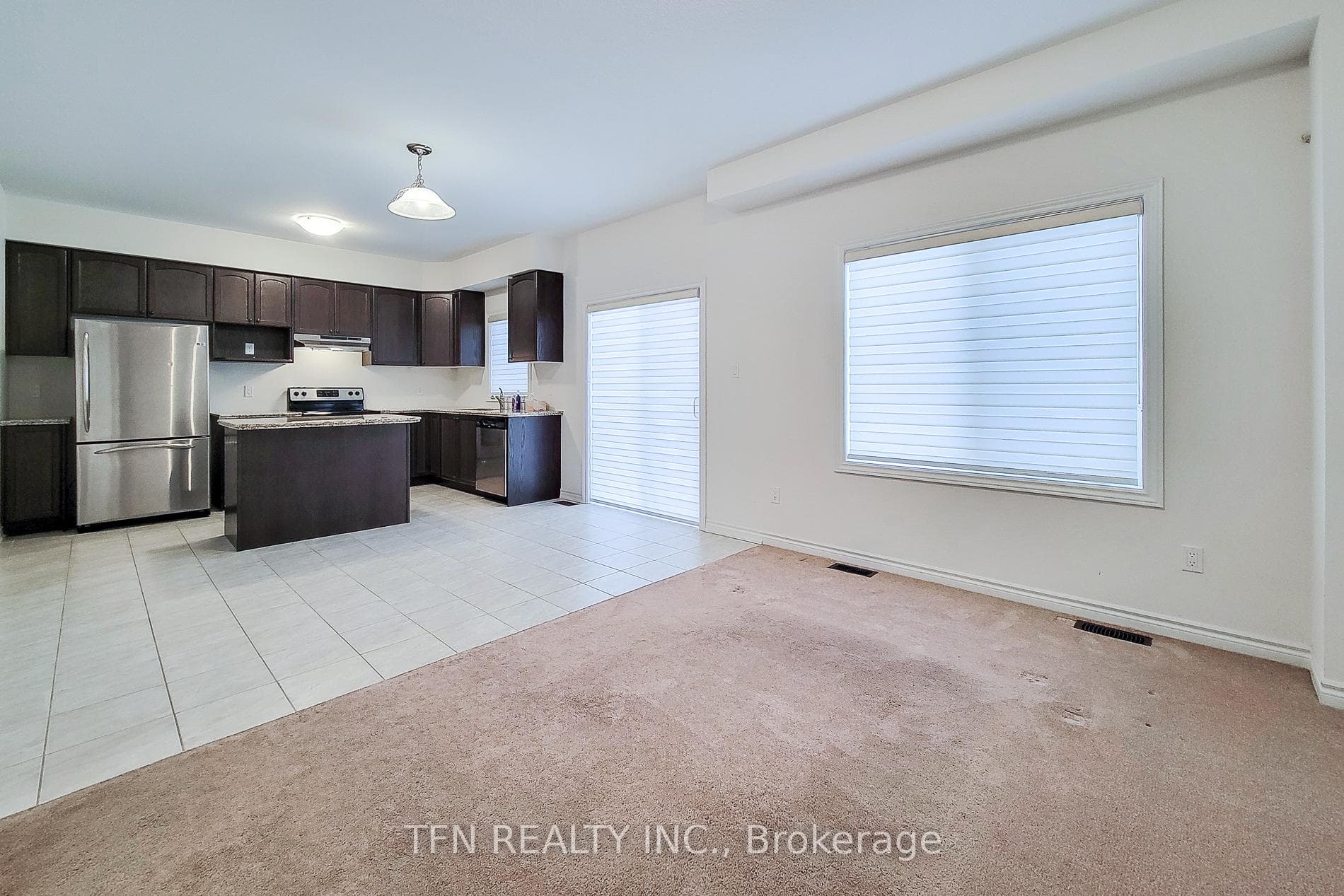 73 Flagg Avenue photo 8
