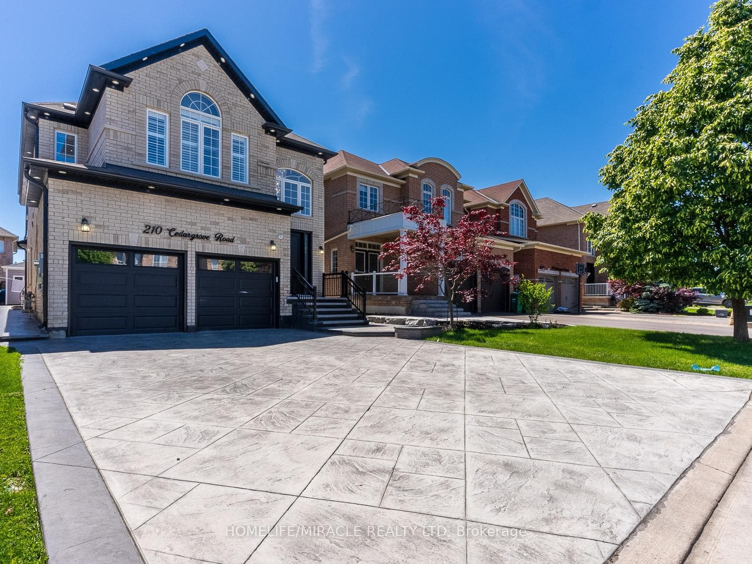 210 Cedargrove Road photo 2